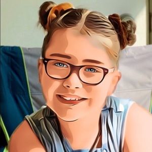 Meet your Posher, Gabby